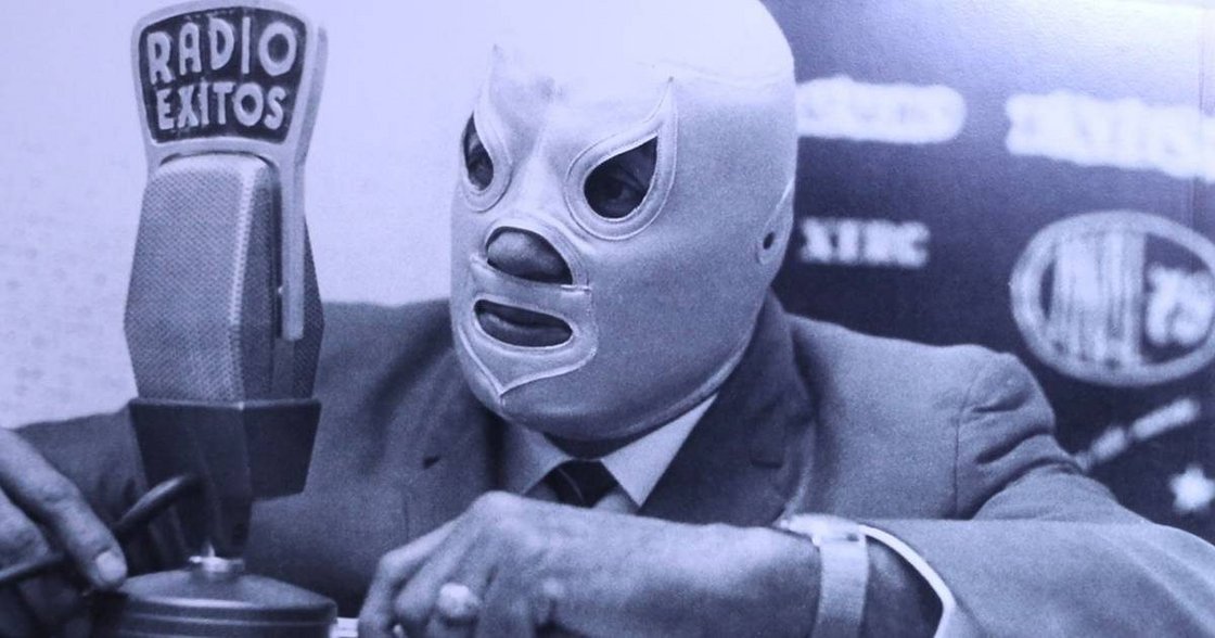 Máscara Luta Livre Mexicana - El Santo - Lucha Libre